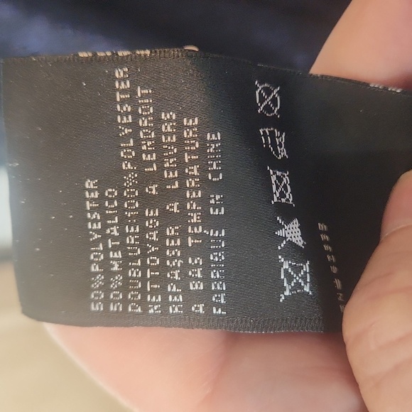 Fully lined Betsy & Adam's gown - Picture 9 of 9